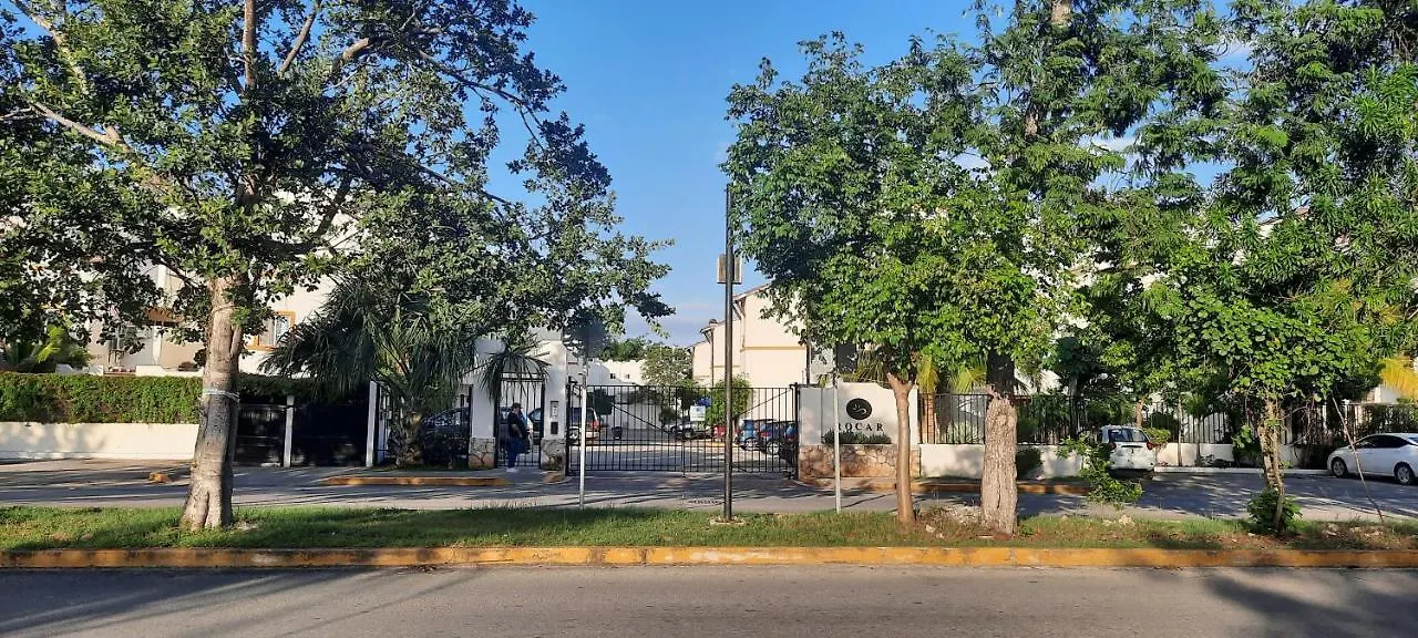 Apartamento En Fraccionamiento Privado 6 Personas, 5 Camas, Piscina Cerca De La Playa Playa del Carmen